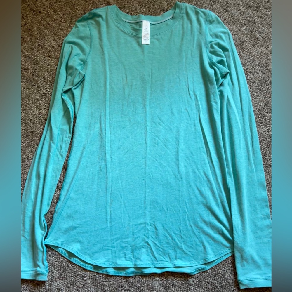 Ivivva long sleeve